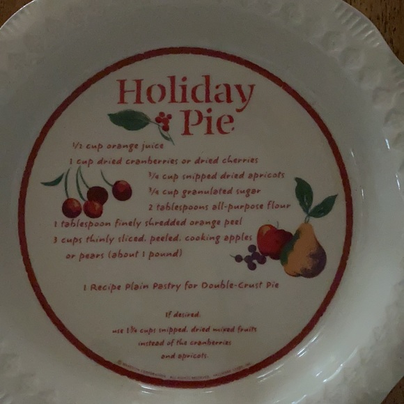 Vintage Hallmark pie plate with handles - Picture 2 of 2